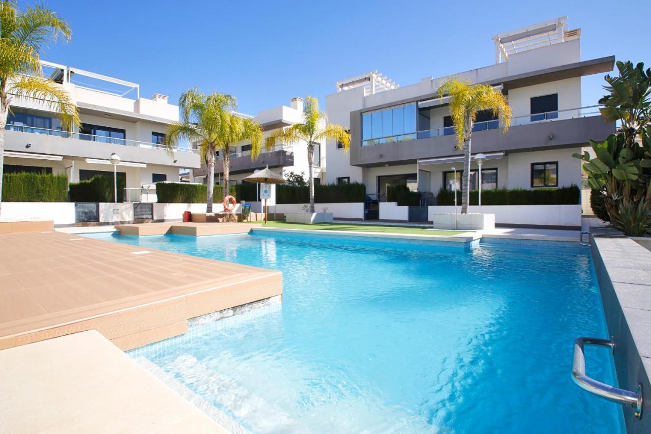 Fantastic Home With Ac, Pool And Bbq Rojales Eksteriør billede