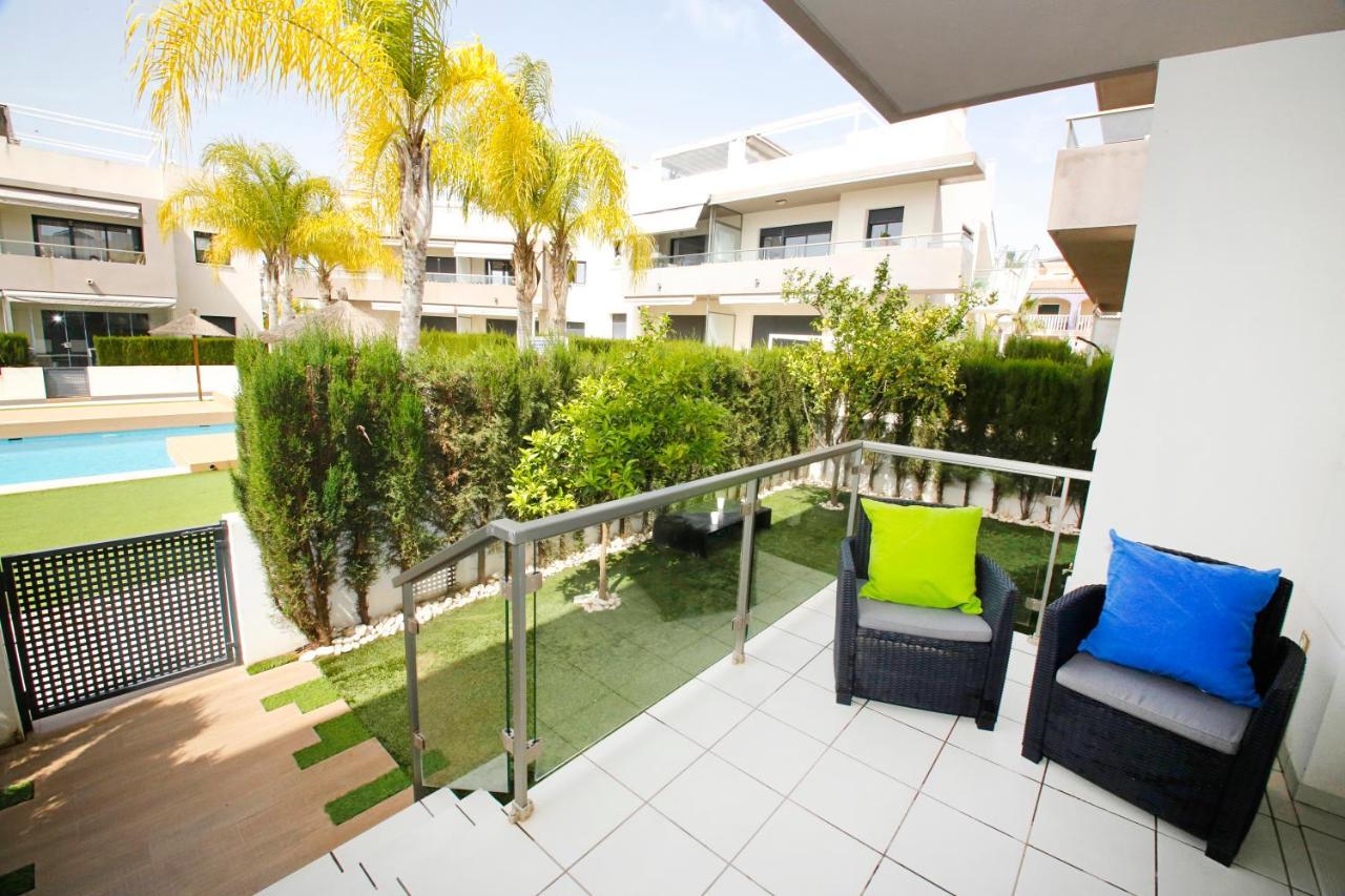 Fantastic Home With Ac, Pool And Bbq Rojales Eksteriør billede
