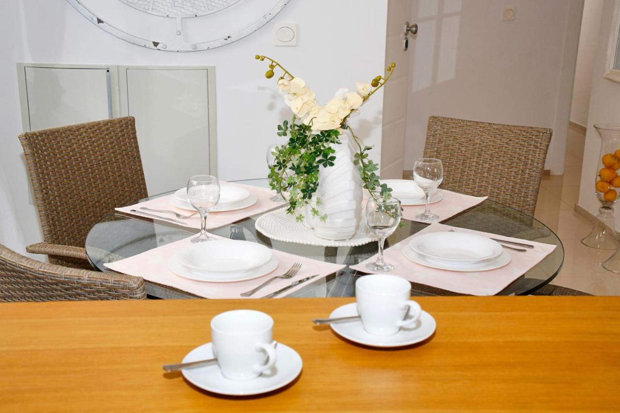 Fantastic Home With Ac, Pool And Bbq Rojales Eksteriør billede